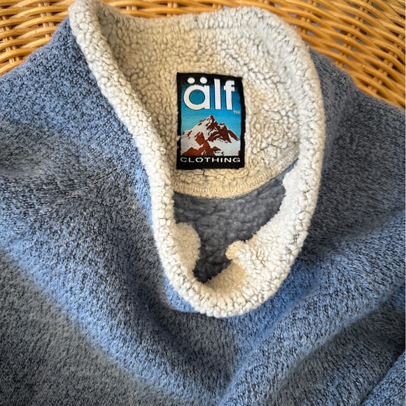 Oversized Vintage Sweater - Picture 2 of 2